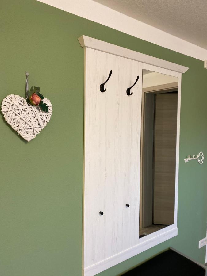 Hempis Ferienwohnungen Hochkirch Luaran gambar